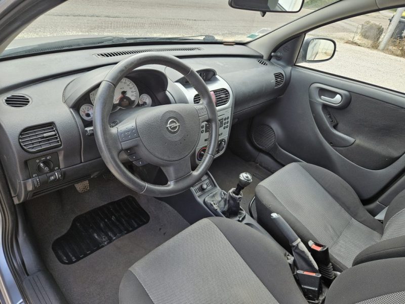 OPEL CORSA C 2006