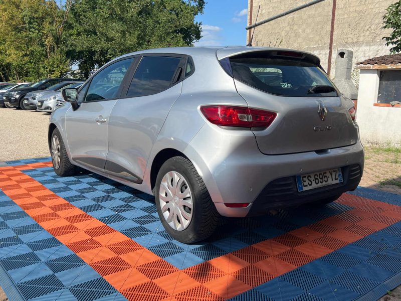 RENAULT CLIO 2017 1.5 dCi 90ch energy Intens 5p