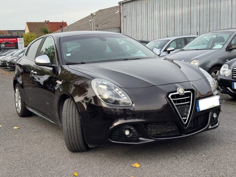 ALFA ROMEO  GIULIETTA  2013