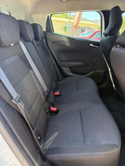 RENAULT CLIO 2021