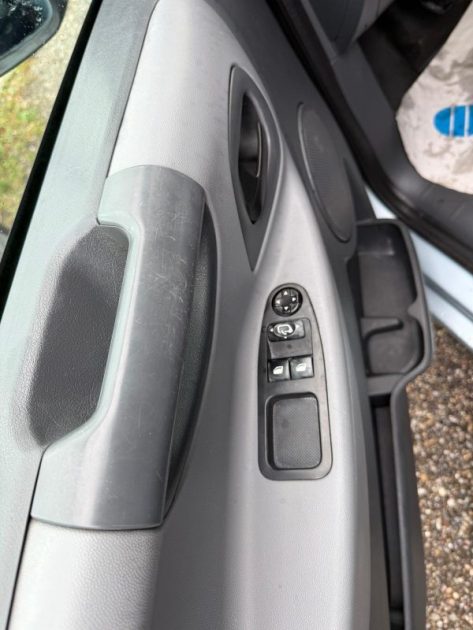 PEUGEOT EXPERT 2008 FOURGON VITRE CONFORT 2.0L HDI 120CV BVM6
