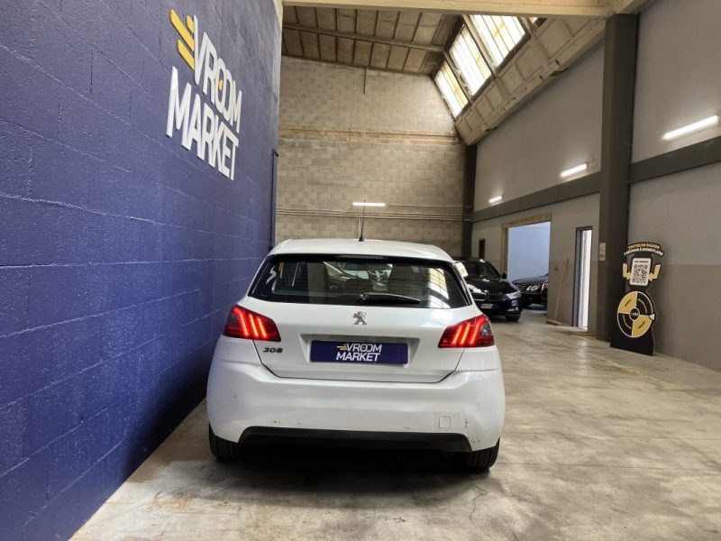 PEUGEOT 308 1.5 HDi 130ch Allure Business Boite Auto
