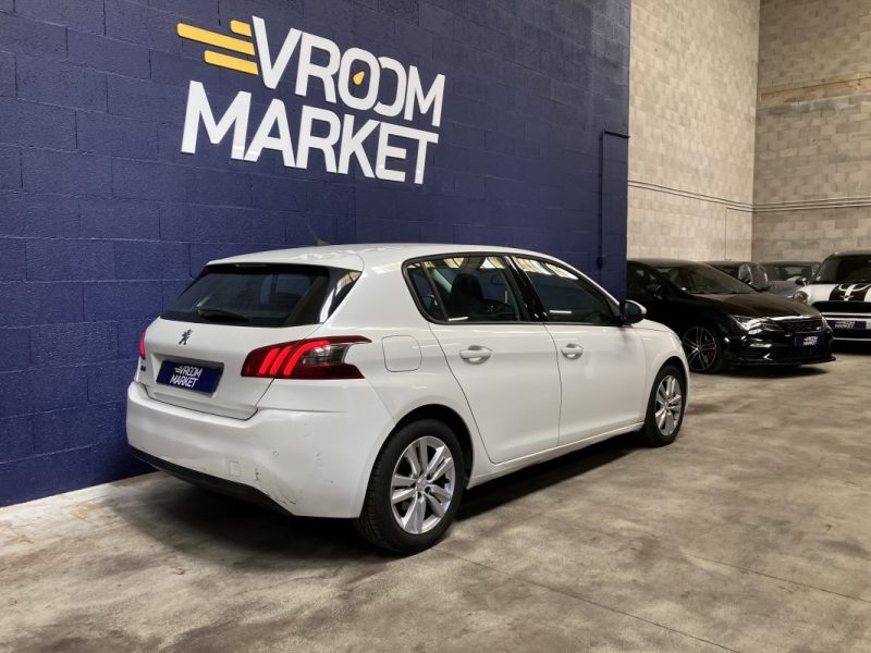 PEUGEOT 308 1.5 HDi 130ch Allure Business Boite Auto
