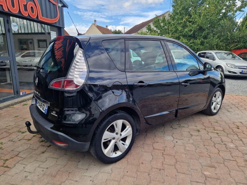 RENAULT MEGANE SCENIC III PHASE 2 2012