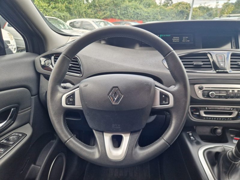 RENAULT MEGANE SCENIC III PHASE 2 2012