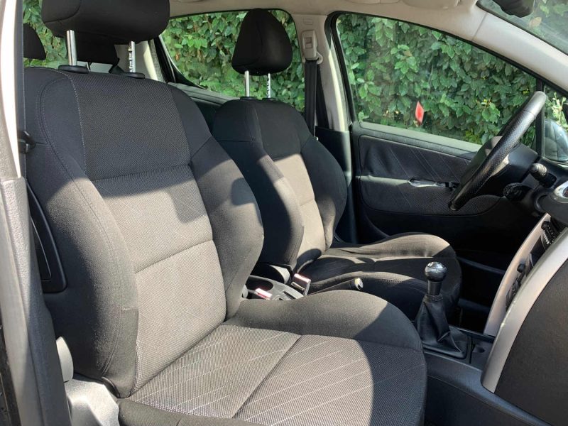 PEUGEOT 207 2008 1.6 HDI 90 EXECUTIVE