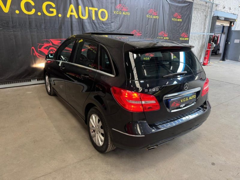 MERCEDES CLASSE B 200 BlueEFFICIENCY 156 Classic 