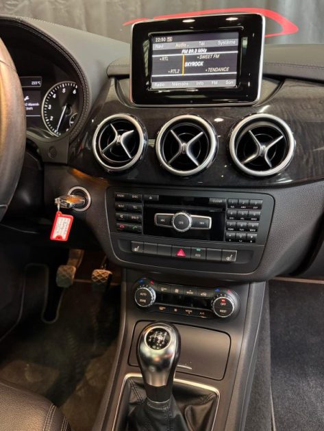 MERCEDES CLASSE B 200 BlueEFFICIENCY 156 Classic 