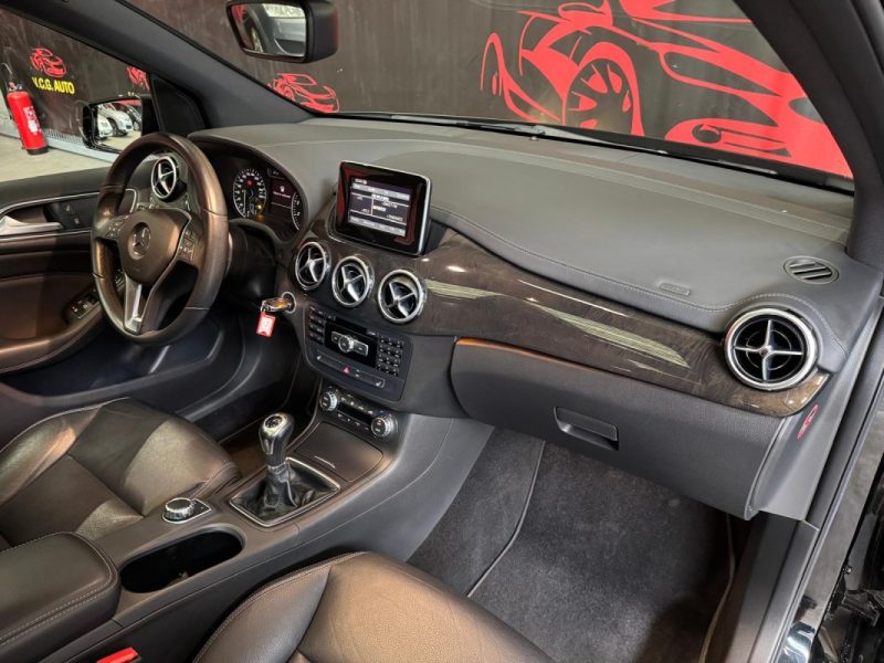 MERCEDES CLASSE B 200 BlueEFFICIENCY 156 Classic 