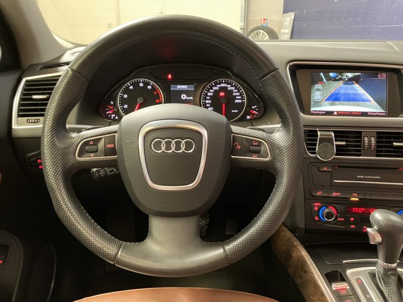 AUDI Q5 3.2V6 FSI 270ch S-line Quattro S tronic 7