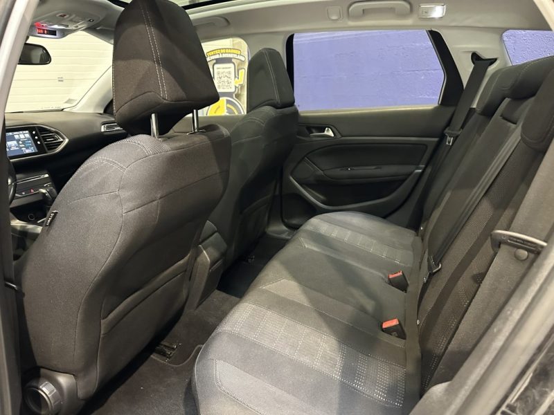 PEUGEOT 308 2.0 BlueHDi 150ch Feline EAT6 - DISTRI OK