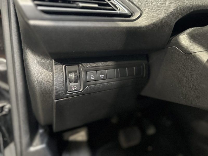 PEUGEOT 308 2.0 BlueHDi 150ch Feline EAT6 - DISTRI OK