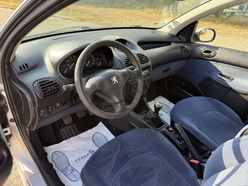 PEUGEOT 206 1.4I 75CH X LINE PACK / Clim / Révisée & Garantie 6 mois.