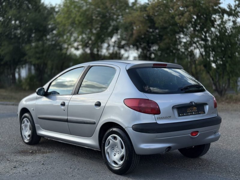 PEUGEOT 206 1.4I 75CH X LINE PACK / Clim / Révisée & Garantie 6 mois.