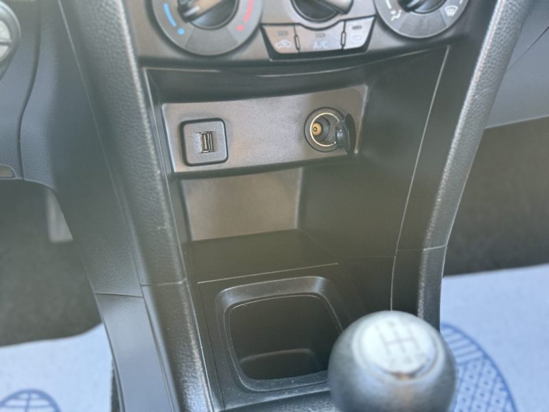 SUZUKI SWIFT 1.2 VVT 95CH SERIE SPECIALE IN THE CITY / Bluetooth / USB / Révisée & Garantie 6 mois. 