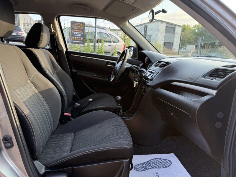 SUZUKI SWIFT 1.2 VVT 95CH SERIE SPECIALE IN THE CITY / Bluetooth / USB / Révisée & Garantie 6 mois. 