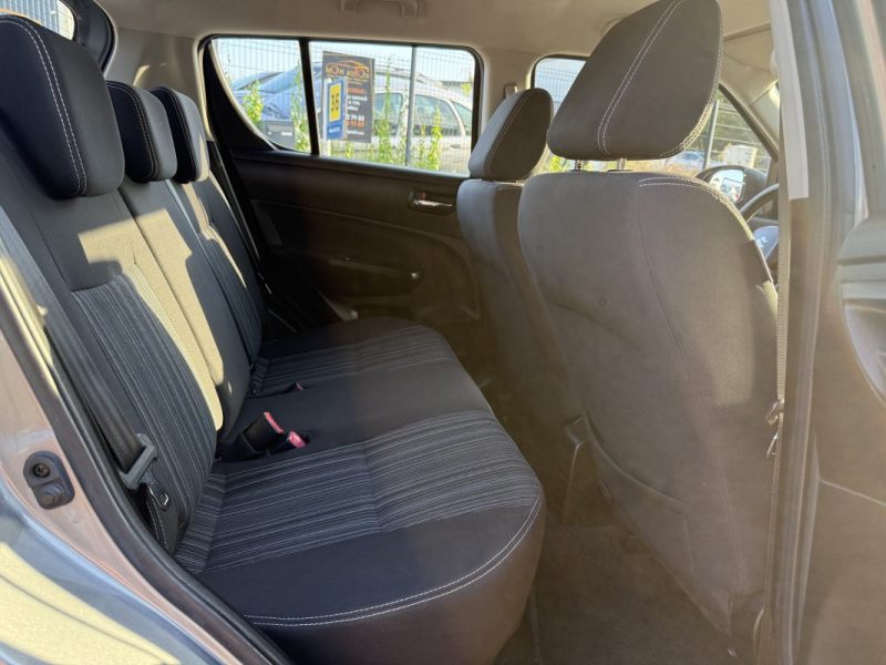 SUZUKI SWIFT 1.2 VVT 95CH SERIE SPECIALE IN THE CITY / Bluetooth / USB / Révisée & Garantie 6 mois. 