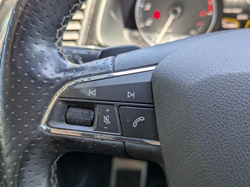 Seat Leon ST 2.0 16V TSI - 300 BV DSG 6 4Drive