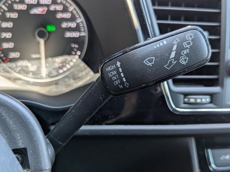 Seat Leon ST 2.0 16V TSI - 300 BV DSG 6 4Drive