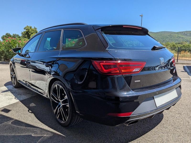 Seat Leon ST 2.0 16V TSI - 300 BV DSG 6 4Drive