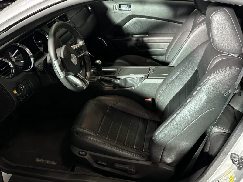 FORD MUSTANG GT California Special