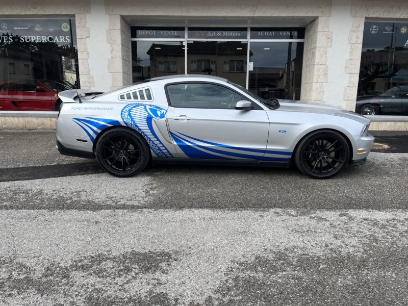 FORD MUSTANG GT California Special