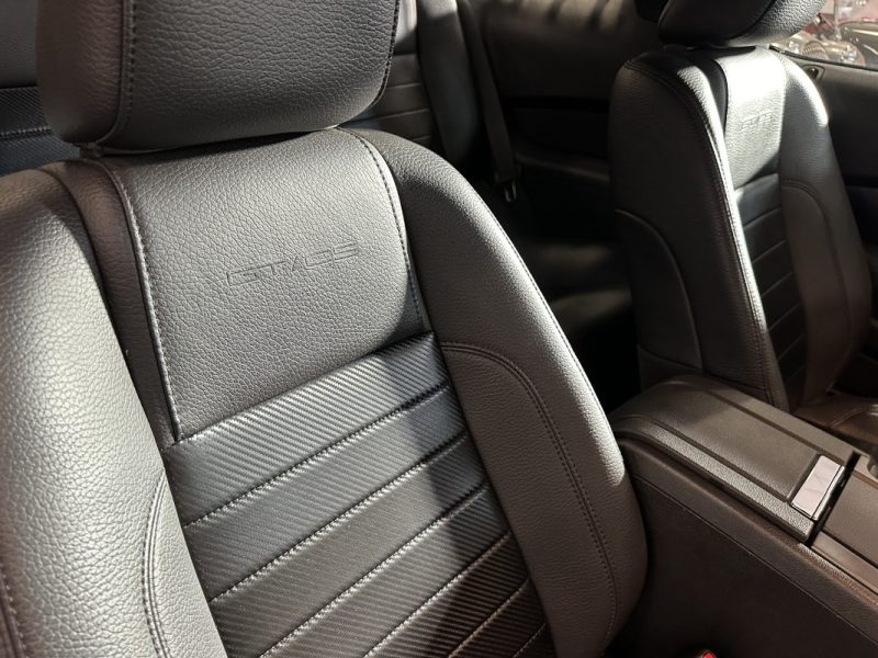 FORD MUSTANG GT California Special