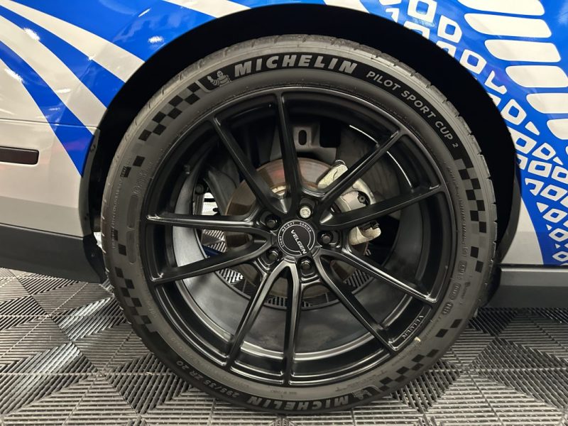 FORD MUSTANG GT California Special