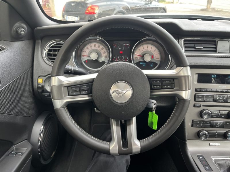 FORD MUSTANG GT California Special