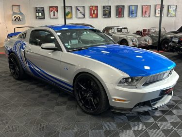 FORD MUSTANG GT California Special
