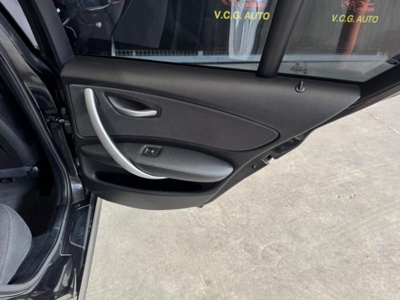 B.M.W. SERIE 1 120i 2.0i 170 Sport 