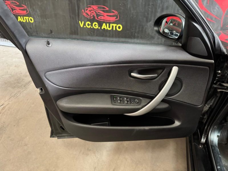 B.M.W. SERIE 1 120i 2.0i 170 Sport 