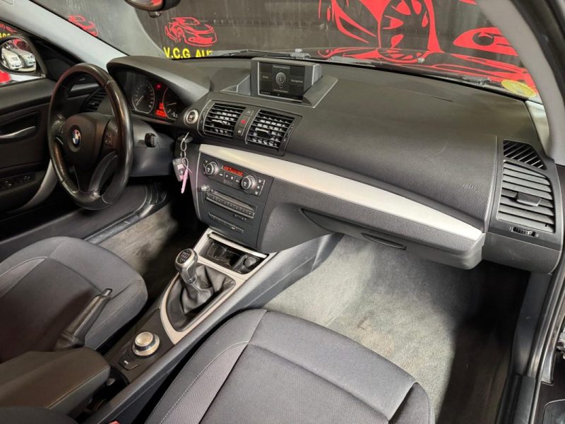 B.M.W. SERIE 1 120i 2.0i 170 Sport 