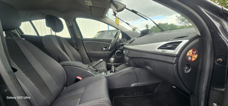 RENAULT MEGANE III  2010