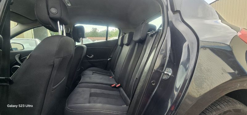 RENAULT MEGANE III  2010