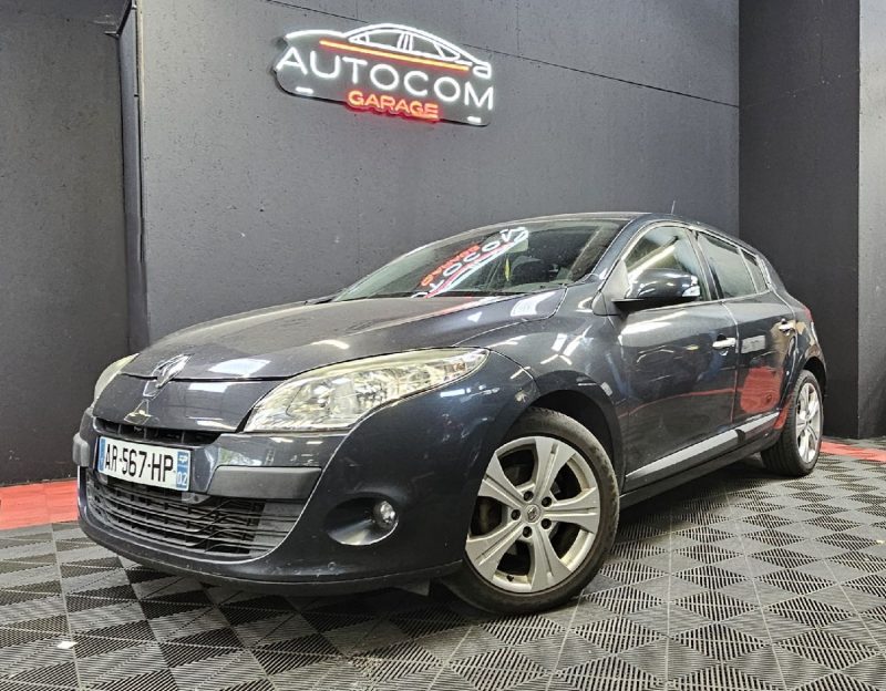 RENAULT MEGANE III  2010