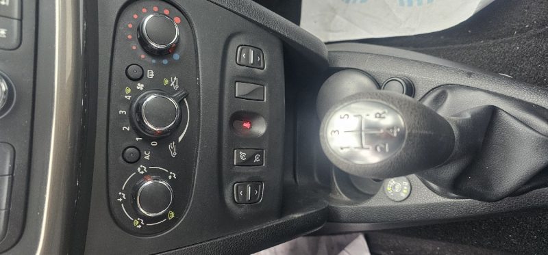 DACIA SANDERO 1.2 16v 75 GPL