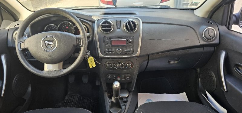 DACIA SANDERO 1.2 16v 75 GPL