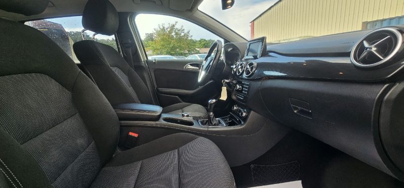 MERCEDES B 180 CDI FASCINATION (MOTEUR MERCEDES)