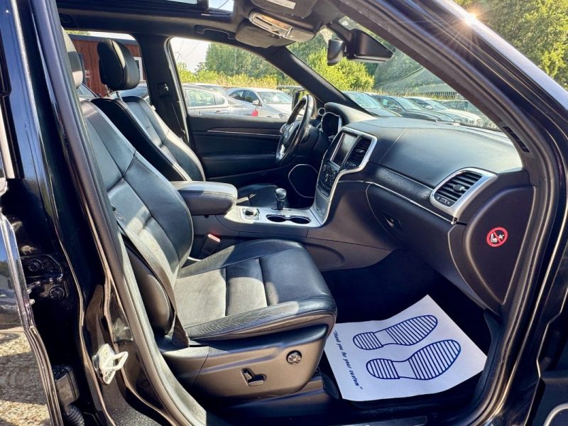 JEEP GRAND CHEROKEE IV 3.0 CRD V6 4x4 250 CH SUMMIT ETAT NEUF