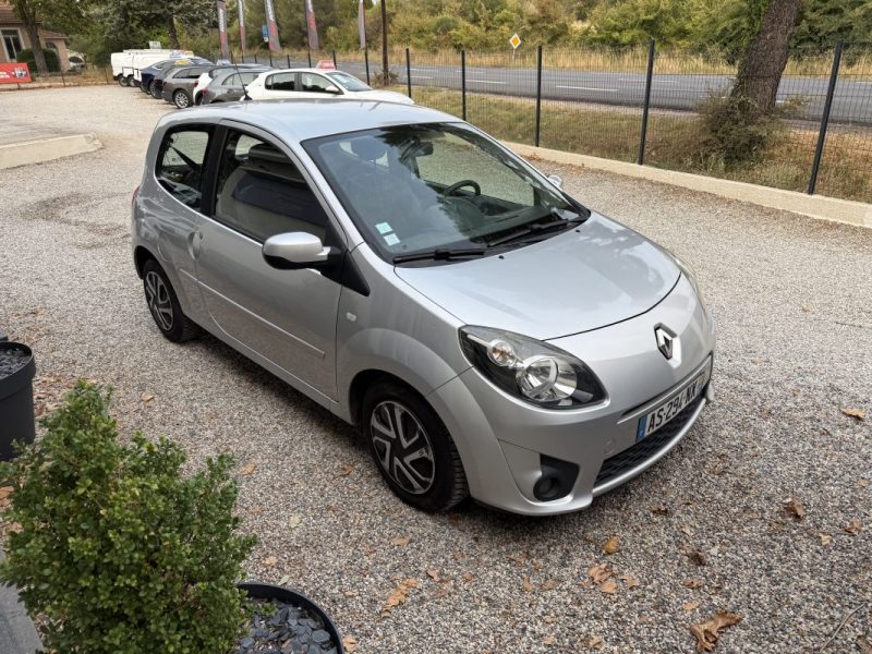 RENAULT TWINGO 2010 1.2 75CH CLIM DISTRIBUTION NEUVE