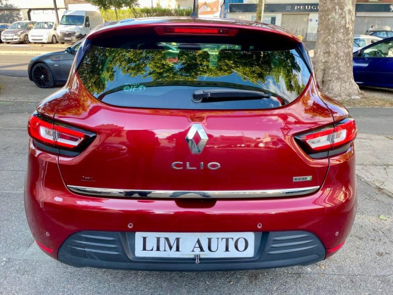 RENAULT CLIO 2017
