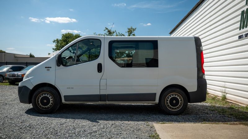 RENAULT TRAFIC 2.0 DCI 115CH 6 PLACES 