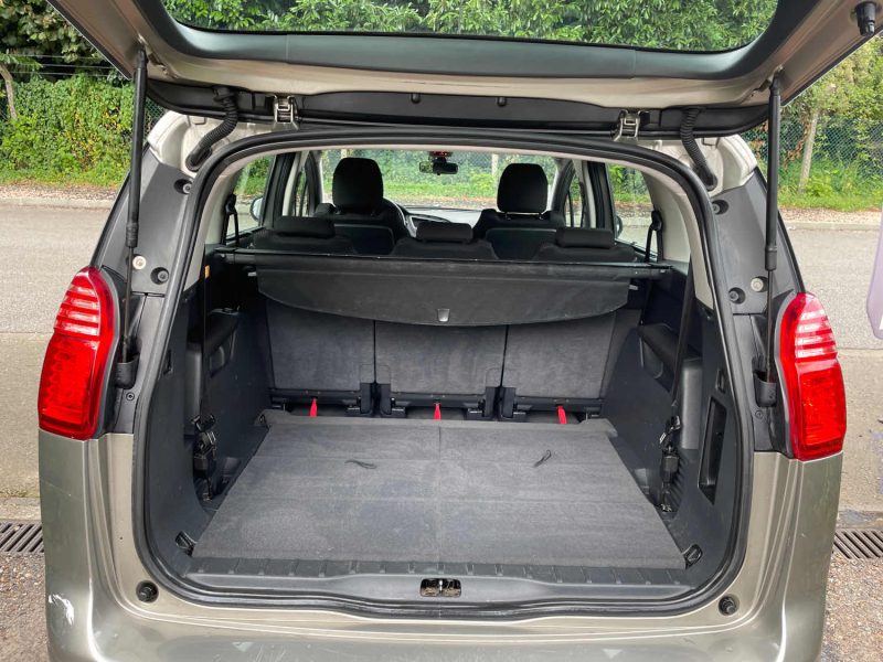 PEUGEOT 5008 PREMIUM 1.6HDI 110CH