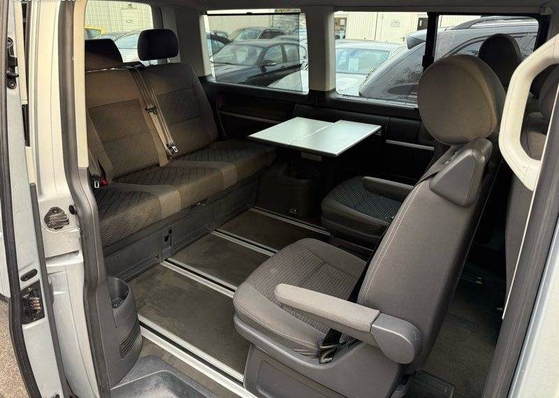 VOLKSWAGEN MULTIVAN 2010  2.0 L TDI 180CH CONFORTLINE 7 PLACES