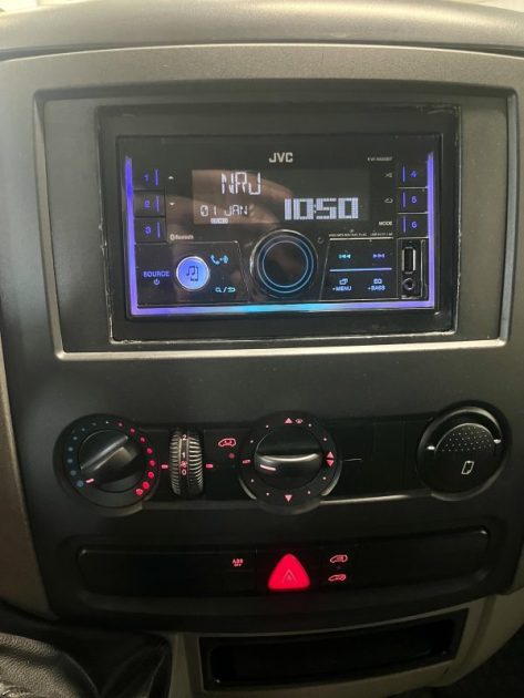 VOLKSWAGEN CRAFTER Fourgon Court 30 2.5 TDI 164ch BVM6 TVA RECUPERABLE GARANTIE 6 MOIS