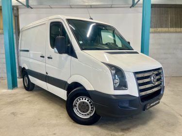 VOLKSWAGEN CRAFTER Fourgon Court 30 2.5 TDI 164ch BVM6 TVA RECUPERABLE GARANTIE 6 MOIS