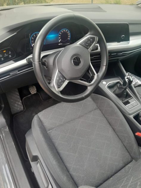 VOLKSWAGEN GOLF 2020