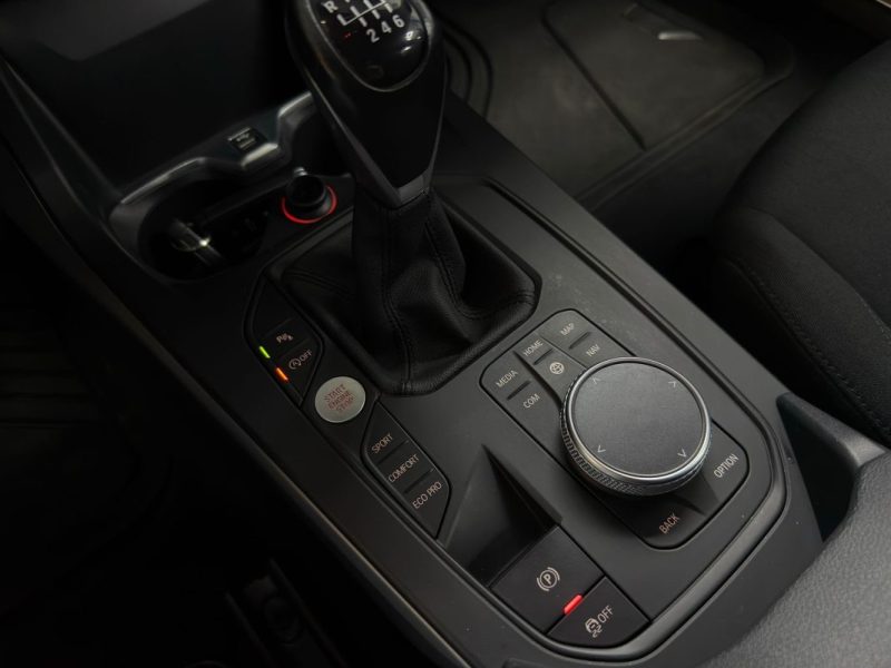 BMW SERIE 1 118i LOUNGE 140ch