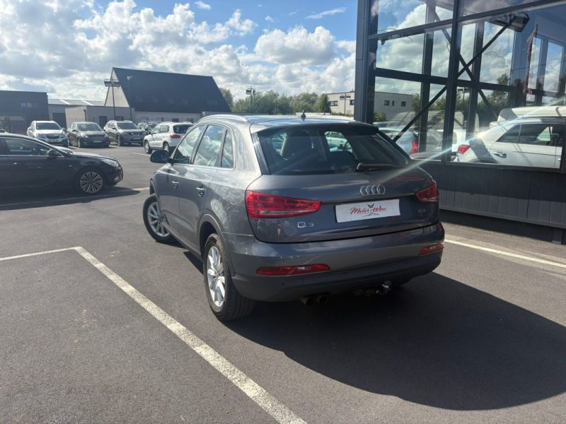 AUDI Q3 2012